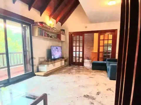 Virrey Cisneros 2700, Piso 0