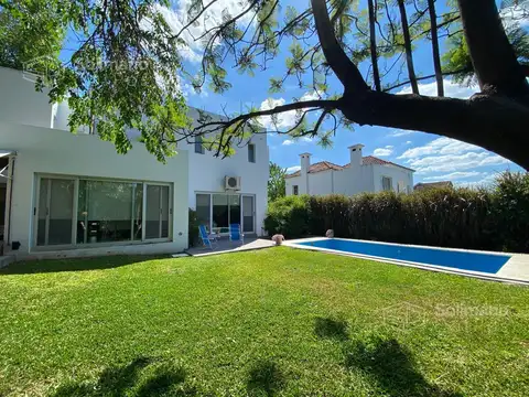 Casa en venta en Pacheco - Barrio Barrancas de San José