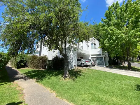 Casa en Venta en General Pacheco, USD 450.000