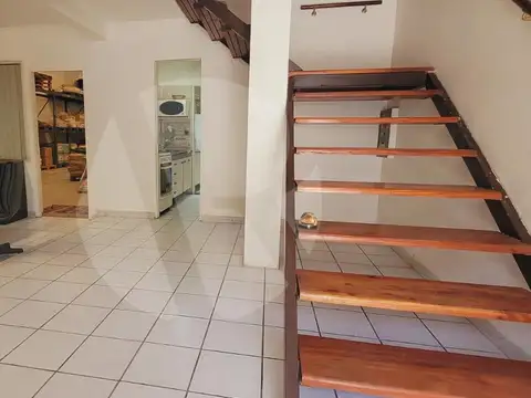 Galpon en Venta 10  mts Frente