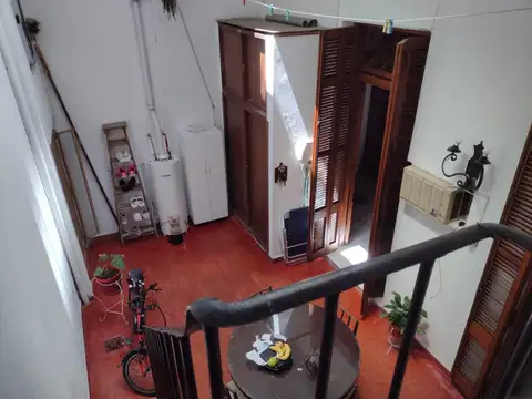 Depto Tipo Casa en Venta de 5 ambientes