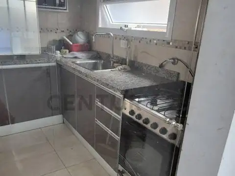 Casa 2 ambientes con 1 baño