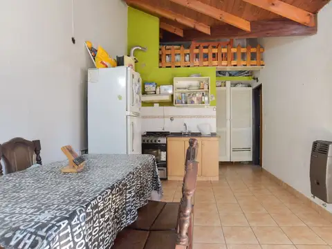 PH 2 AMB EN VENTA EN LOMAS DEL MIRADOR CON PATIO