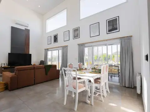 Casa en Venta de 4 dormitorios