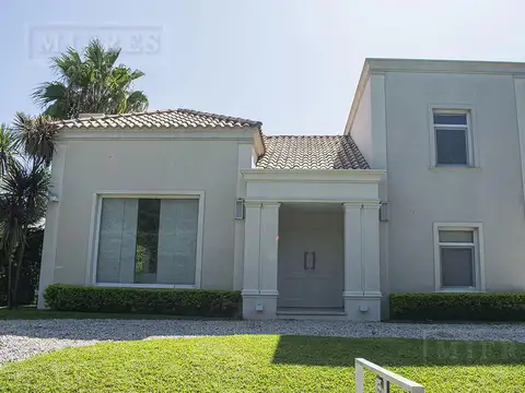 Casa en Alquiler Temporal de 4 dormitorios