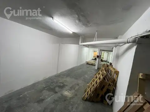Deposito 156m2   Local - Villa urquiza - Baunes al 2500