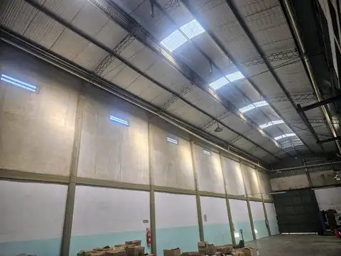 Galpon en Alquiler en Valentin Alsina, $ 3.000.000