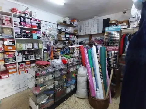 Local en Venta en Capitan Bermudez, USD 80.000