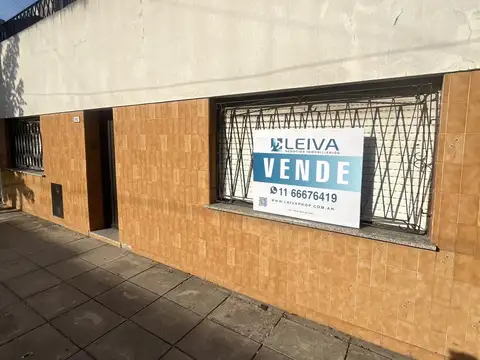 Casa en Isidro Casanova