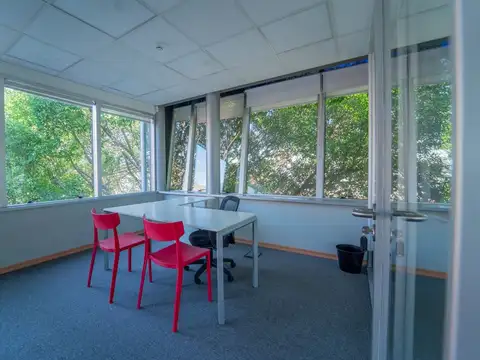 Oficina en Alquiler 20 años