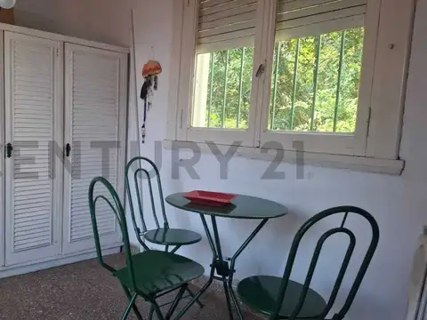 26 485 Y 487 4600, Piso 0