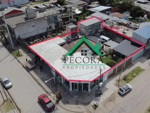 Almirante Brown  2585 \u005Cu002D Lambertucci