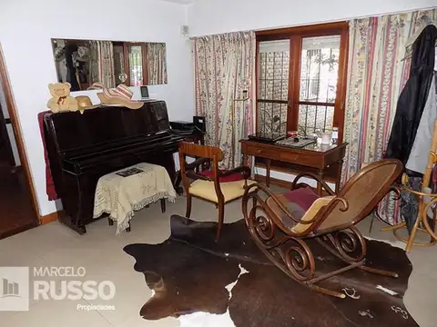 Casa en Venta con 1 cochera