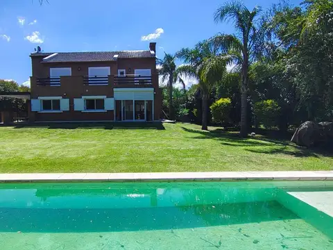 Casa en Venta de 4 dormitorios