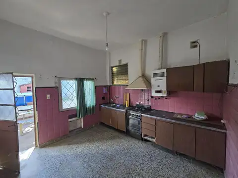 Casa en Venta en Munro, USD 130.000