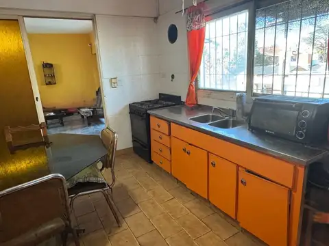 Depto Tipo Casa en Venta 49 años