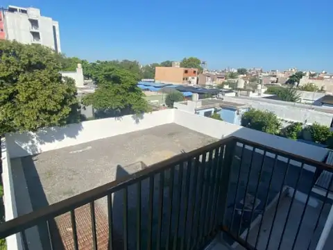 Curupayti 700, Piso 3