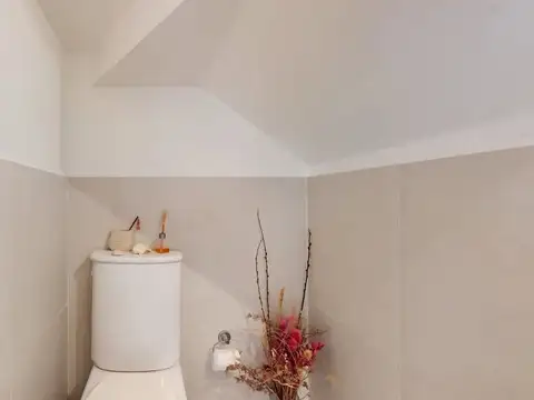 Casa en alquiler de 3 dormitorios - La Plata