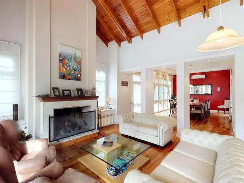 Casa en Venta de 5 dormitorios