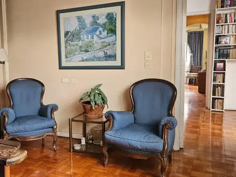 Departamento en Venta de 6 ambientes