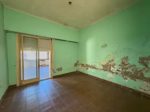 CASA EN VENTA LOS HORNOS CON GARAGE + DEPARTAMENTO