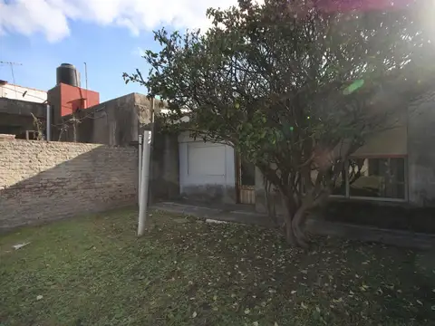 Depto Tipo Casa en Venta en Remedios De Escalada, USD 49.000