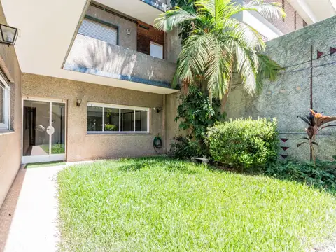 Casa 6 ambientes con 3 baños