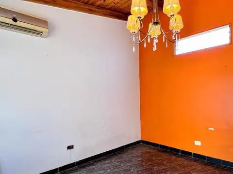 Casa en Alquiler en Echesortu, $ 600.000
