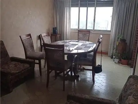 DEPARTAMENTO 3 DORMITORIOS - BANFIELD - OESTE, GRAN BS. AS. SUR