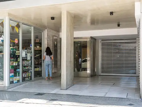 Cochera Box 4 - Paraguay 2100 - Rosario Abasto | Venta