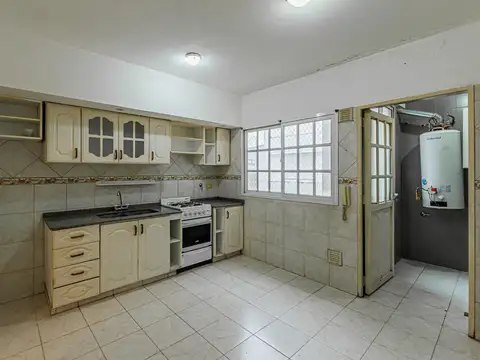 Mariano Acha  al 2300