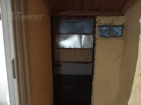 Casa y Depto. En Venta - Francisco Alvarez, Moreno