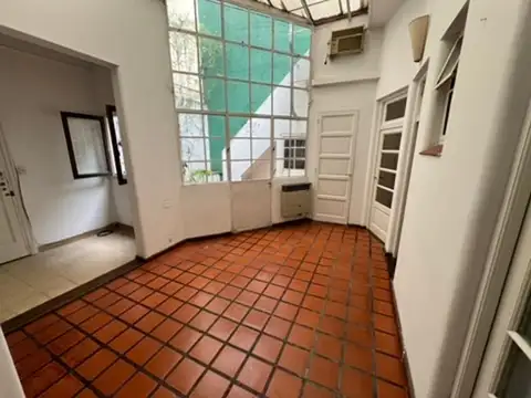 Depto Tipo Casa en Venta 64 años