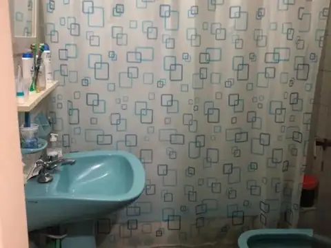 Depto Tipo Casa 4 ambientes con 1 baño