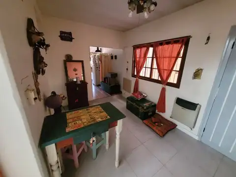 Depto Tipo Casa 3 ambientes con 1 baño