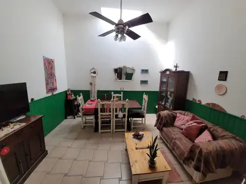 Avenida La Plata 2600