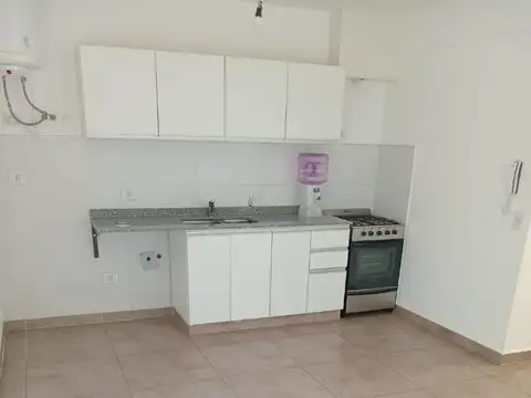 Igualdad 1400 , Piso 1