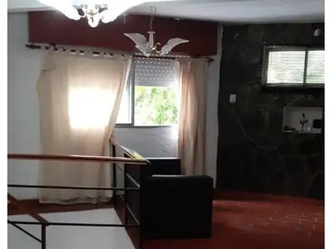 Depto Tipo Casa 7 ambientes con 3 baños