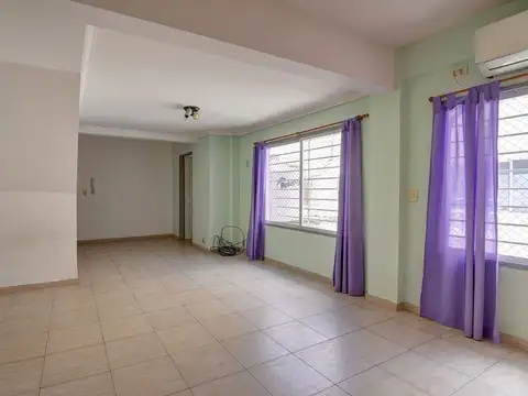 DEPARTAMENTO EN FLORES 3 AMB CON TERRAZA PROPIA