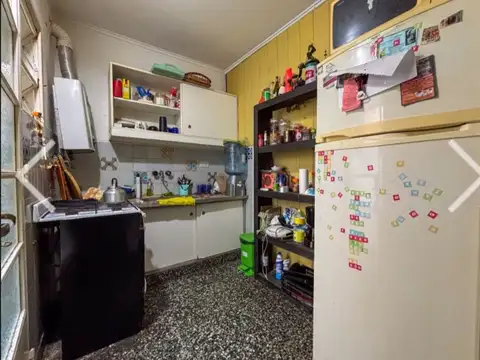 Calle 6 e/ 63 y 64 al 1529