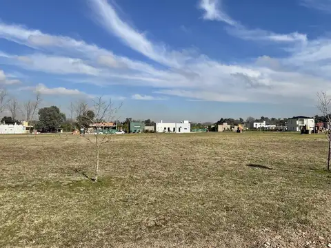 Terreno en Venta en Manzanares, USD 43.000