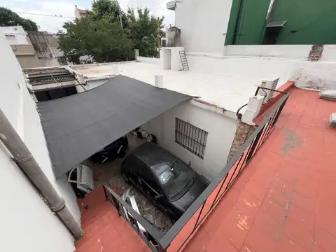 VENTA CASA 4 AMBIENTES CON COCHERA VILLA SANTA