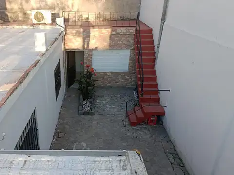 VENTA CASA 4 AMBIENTES CON COCHERA VILLA SANTA