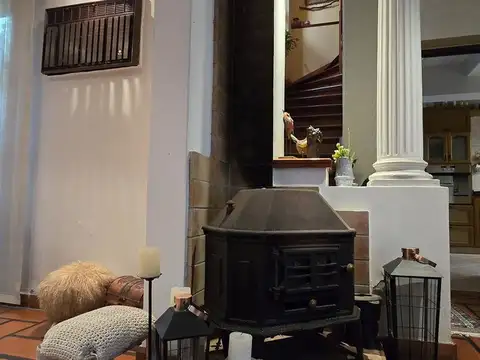 Casa 5 ambientes con 3 baños