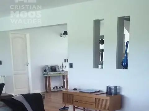 Casa 7 ambientes con 3 baños