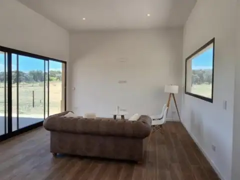 Casa en Venta en Campana, USD 220.000