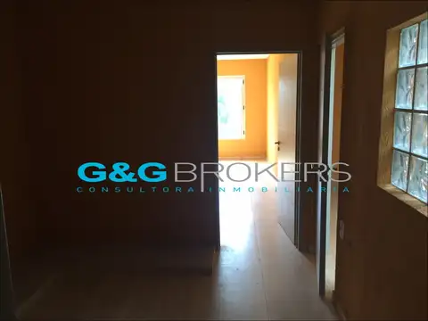 CASA MINIMALISTA A ESTRENAR - CASTELAR