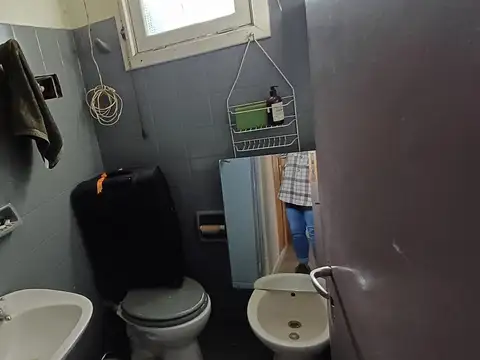 Casa 5 ambientes con 4 baños