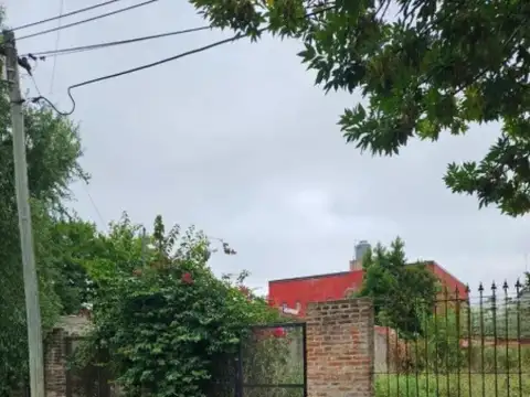 Terreno en Venta 30  mts Fondo