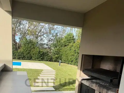 santa maria de las conchas 4200, Piso 0